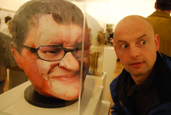 rha_31 checking out the new stuff